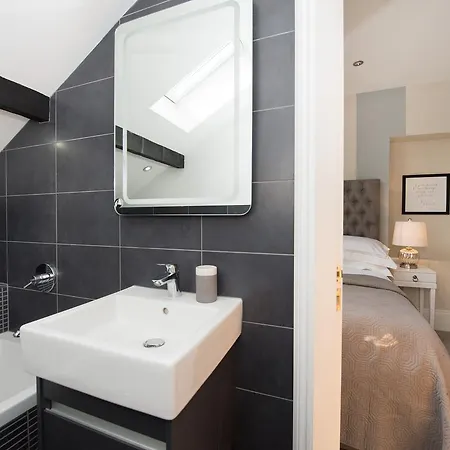 Harrogate Serviced Apartments - St George'S Five Exterior photo